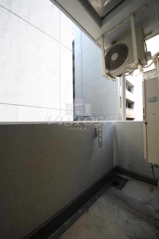 バルコニー　室内写真は別室のものです
