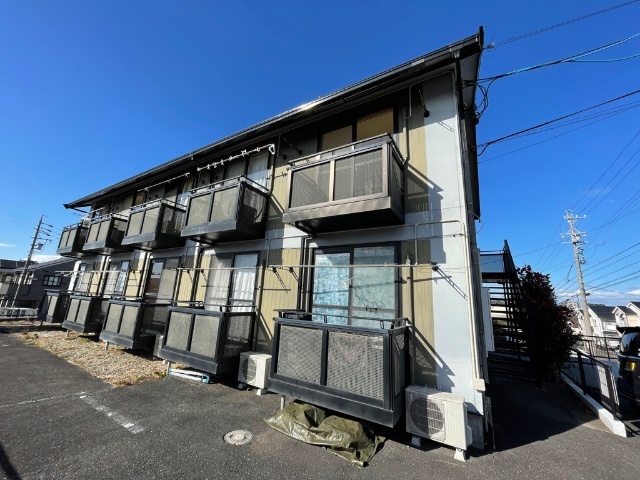 ヒルズ北屋敷の外観