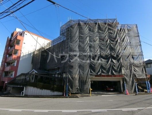 【寿ハイツ1号棟の建物外観】