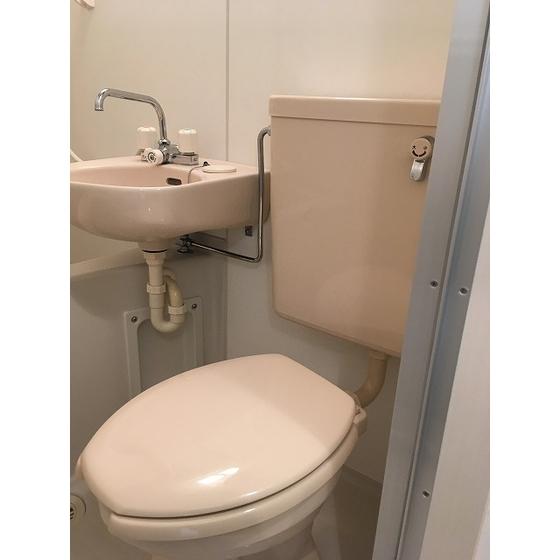 【足立区小台のアパートのトイレ】