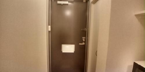 玄関　設備・使用は号室により異なる為、現況を優先致します。