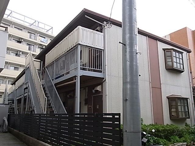 ハイツ春日の建物外観