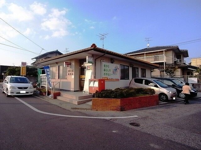 【倉敷市西阿知町新田のアパートの郵便局】