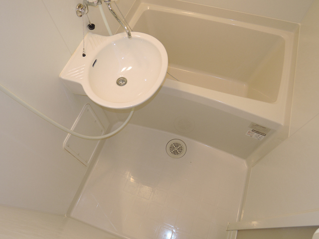 バス・シャワールーム　浴室乾燥機付