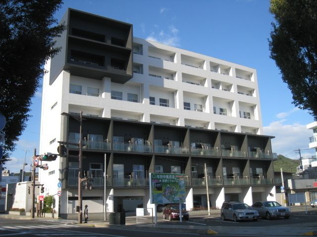 リエス曽根田の建物外観