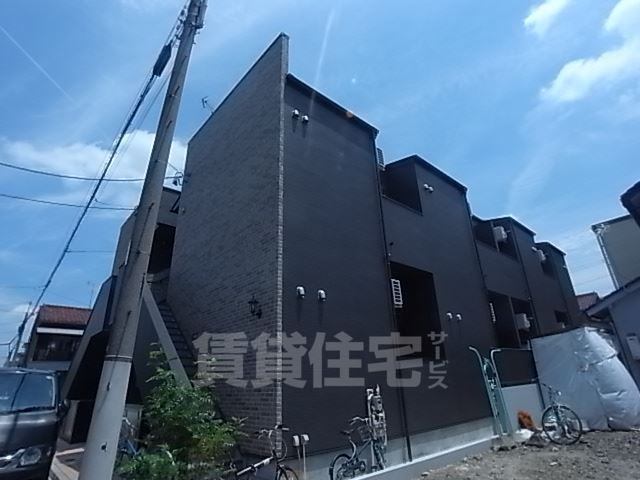 名古屋市西区南川町のアパートの建物外観