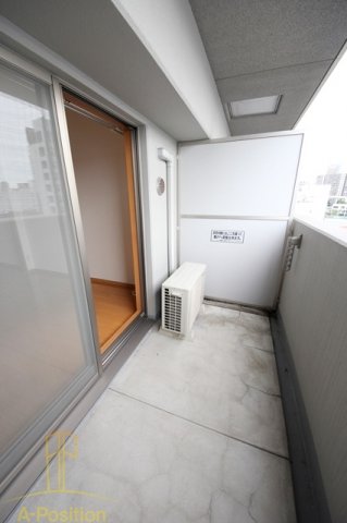 バルコニー　クリーデンス福島