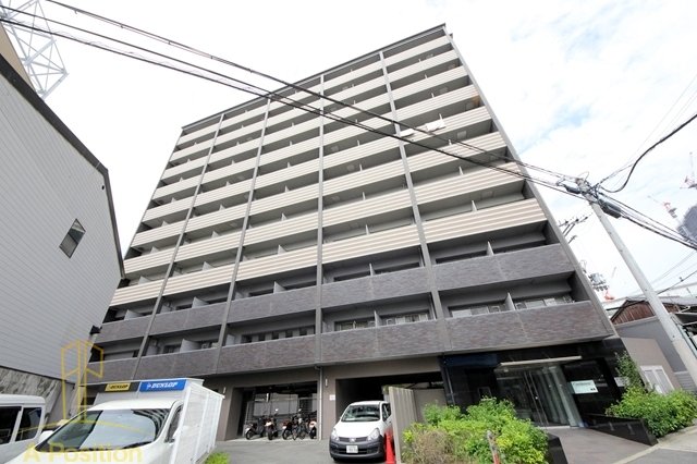 建物外観　クリーデンス福島