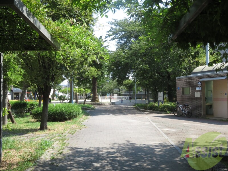 【SERENITE福島sceltoの公園】