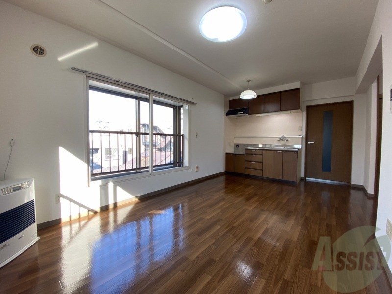 居室・リビング　どう家具を配置しようか考えるのも楽しみですね。