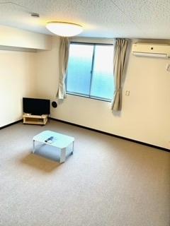 居室・リビング　207号室家具・家電無し