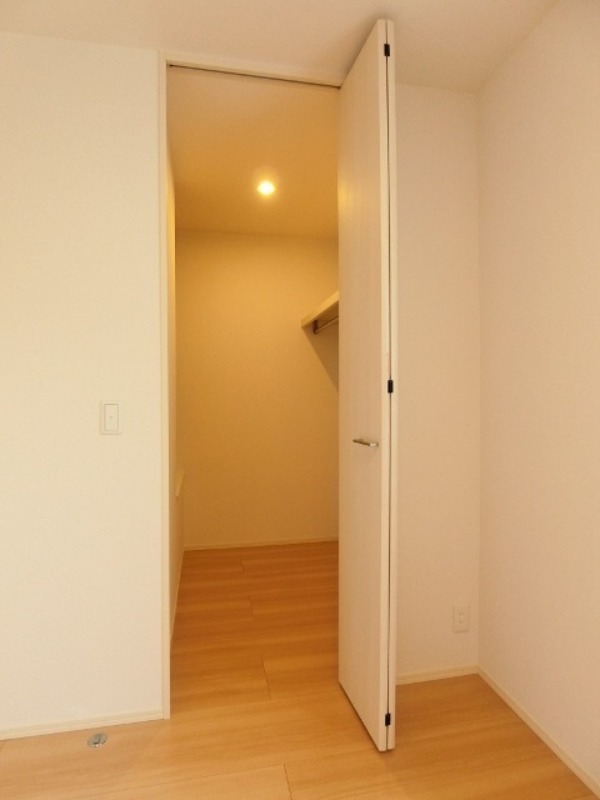 収納　図面と現状に相違がある場合には現状を優先