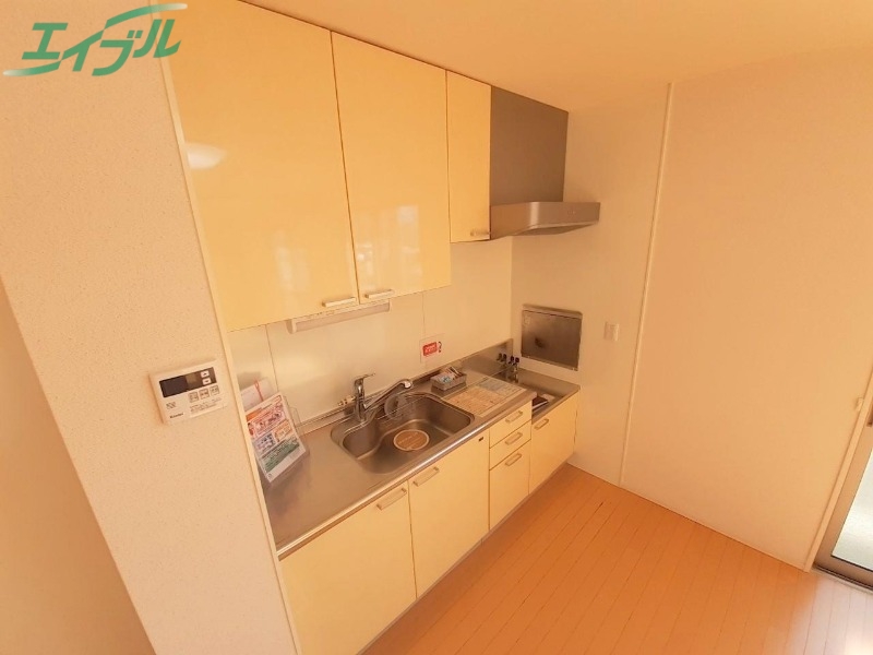 キッチン　同型反転参考写真