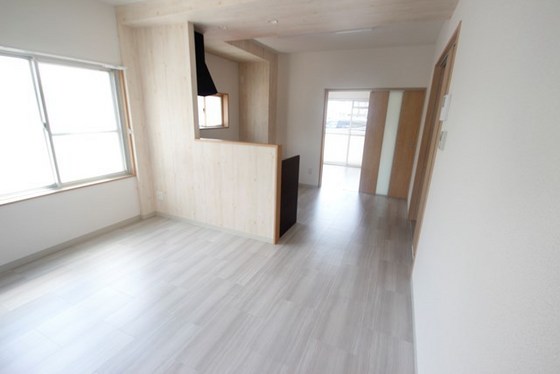 居室・リビング　※別部屋の写真です