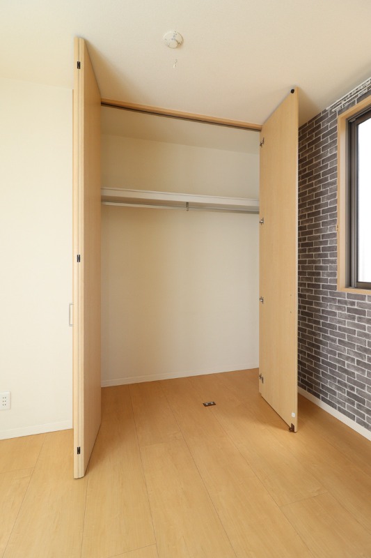 収納　図面と現状に相違がある場合には現状を優先