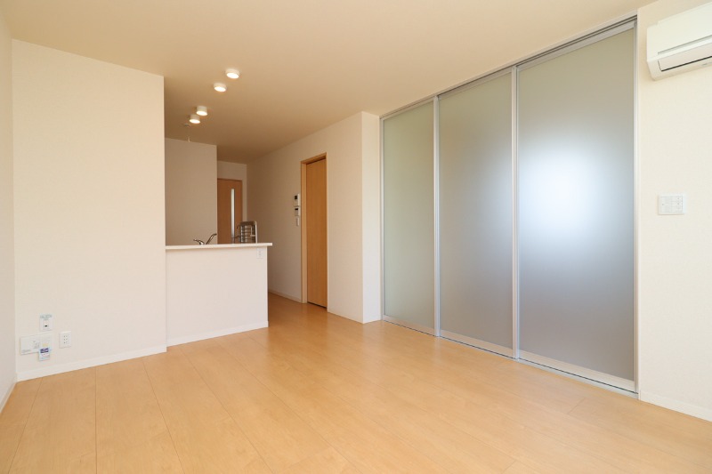 居室・リビング　図面と現状に相違がある場合には現状を優先