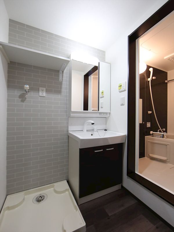 洗面設備　脱衣所　シャンプードレッサー