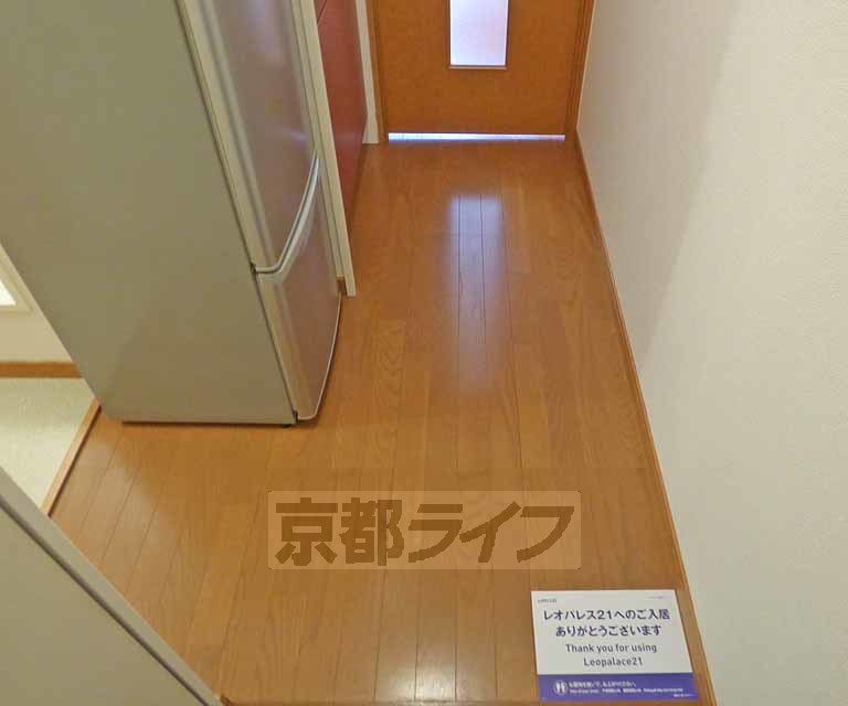 その他部屋・スペース　明るい廊下