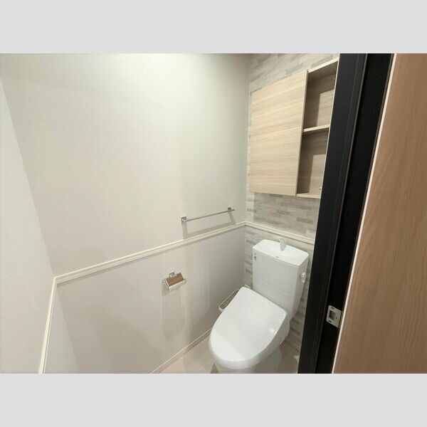 トイレ　温水洗浄暖房便座