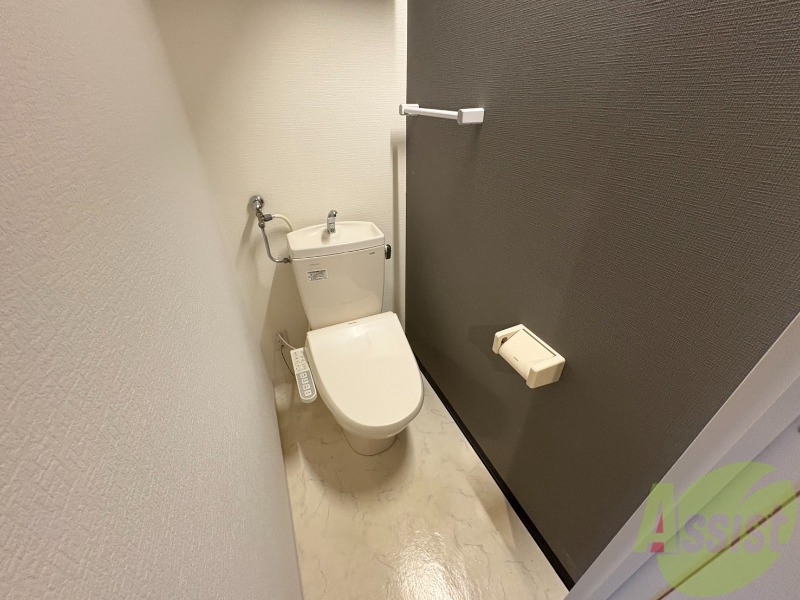 トイレ　ウォシュレット機能がついたトイレ。安心して使用できますね。