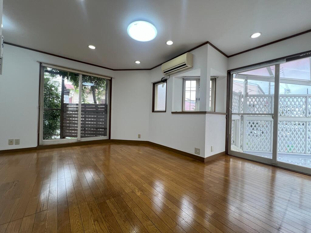 居室・リビング　2階　リビングダイニング