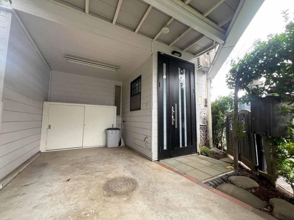 駐車場　駐車スペース