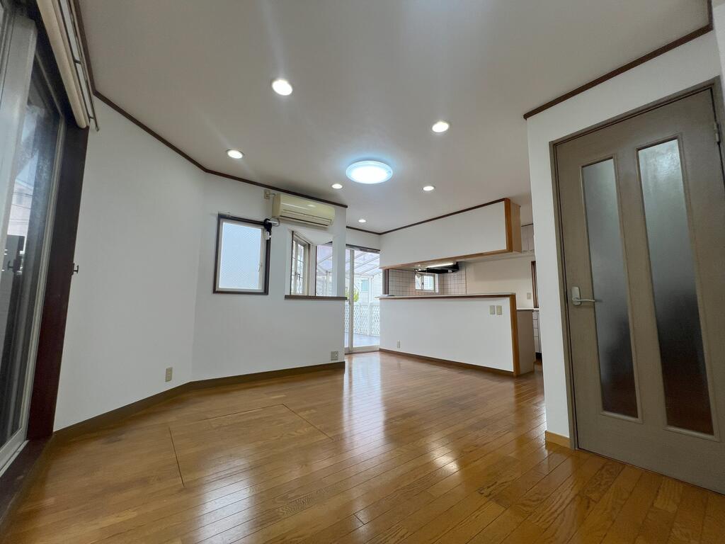 居室・リビング　2階　リビングダイニング