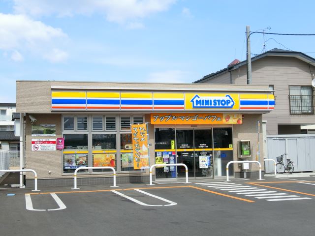 コンビニ　ミニストップ長町４丁目店（コンビニ）まで690m