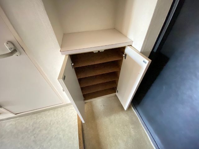 玄関　参考写真