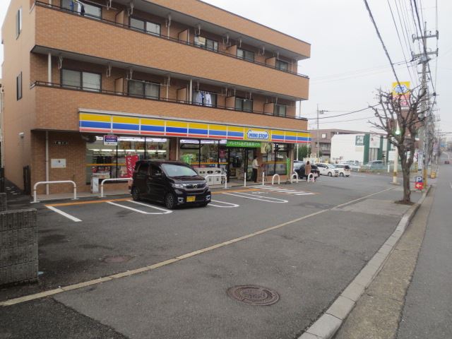 中学校　船橋市立前原中学校（中学校）まで1207m