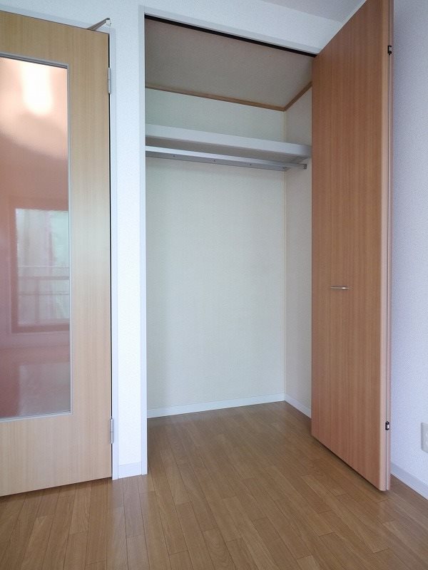 ロイヤルパレス東四ツ木の内装写真