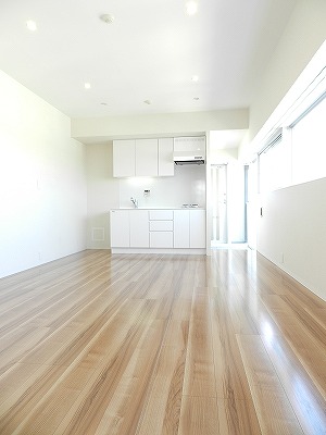 居室・リビング　※同建物別部屋