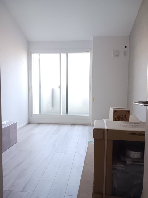 居室・リビング　同施工会社の参考写真です