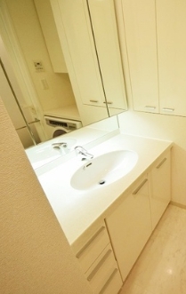 洗面設備　☆嬉しい独立洗面台☆