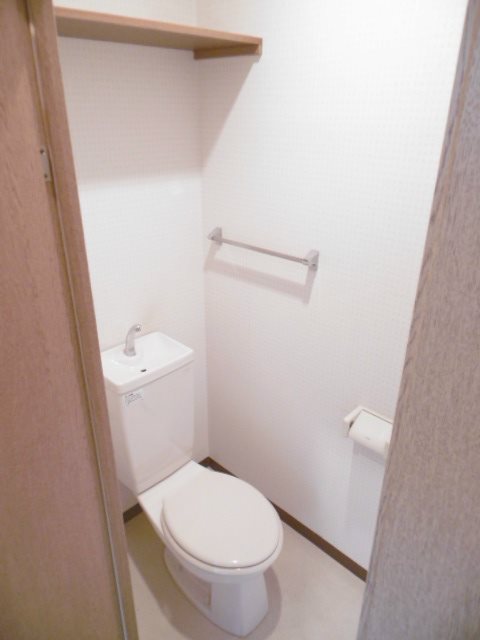 トイレ　トイレ