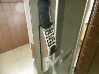 セキュリティ　暗証番号式電子ロックキーで安心
