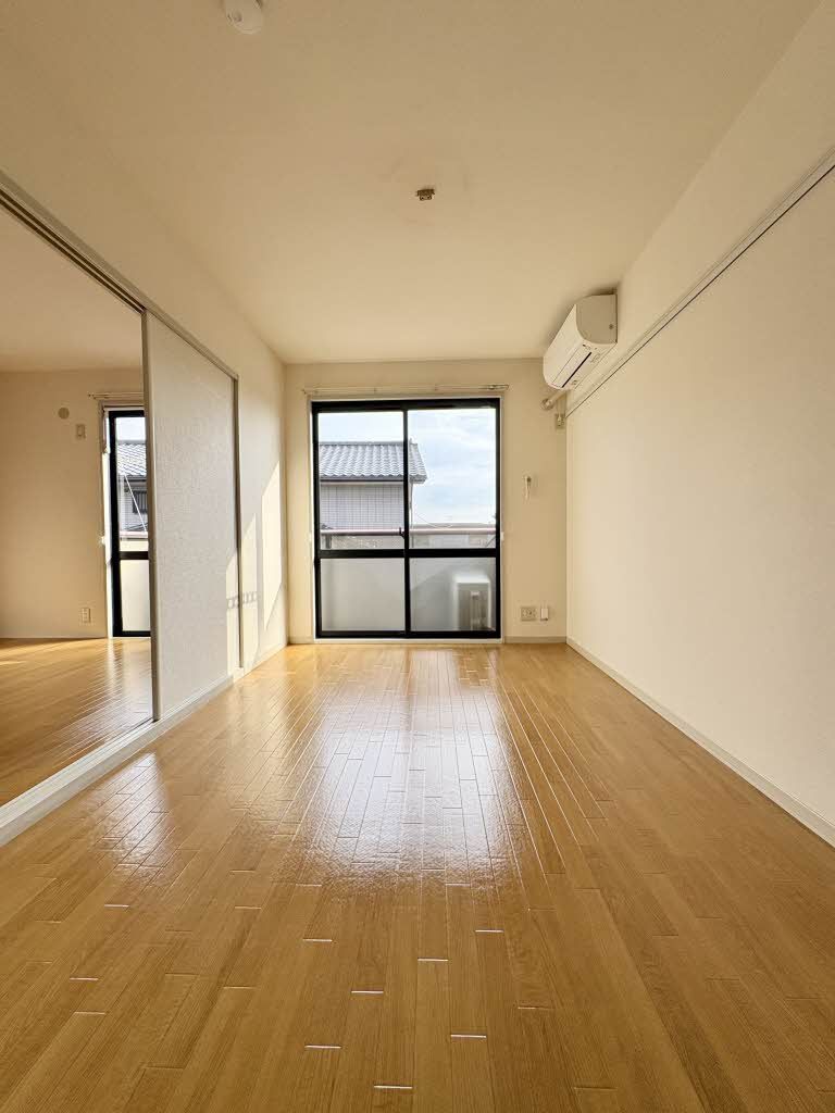 居室・リビング　洋室