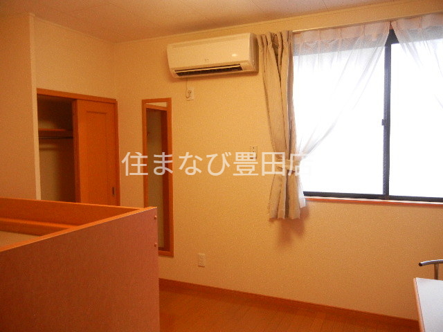 居室・リビング　同型タイプ