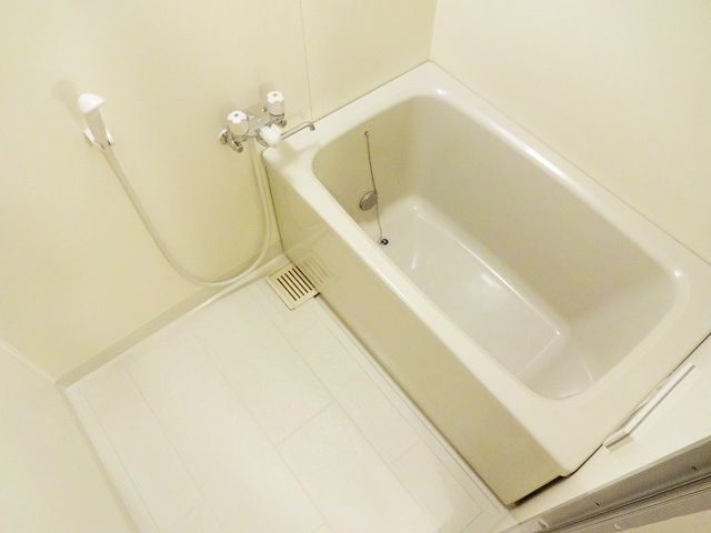 バス・シャワールーム　★★清潔感のあるバスルーム★★