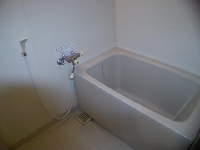 バス・シャワールーム　同タイプ