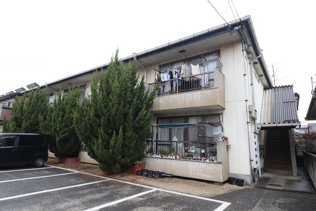 建物外観　ペット飼育可能の物件ですよ！