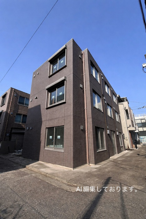 建物外観　建築中