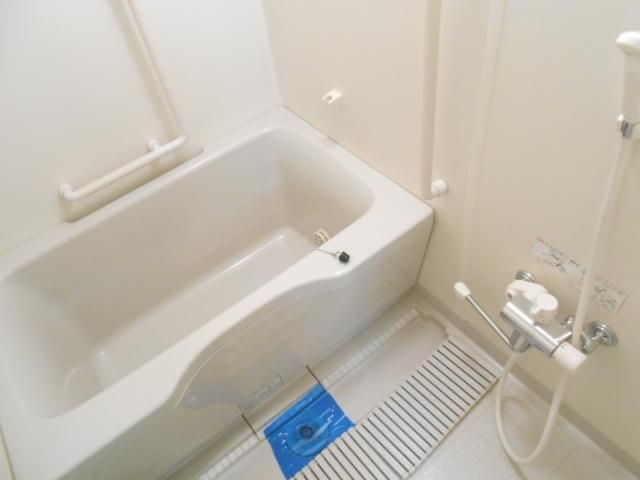 バス・シャワールーム　★★追い焚き機能付バスルーム★★