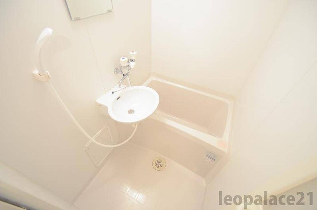 バス・シャワールーム　浴室