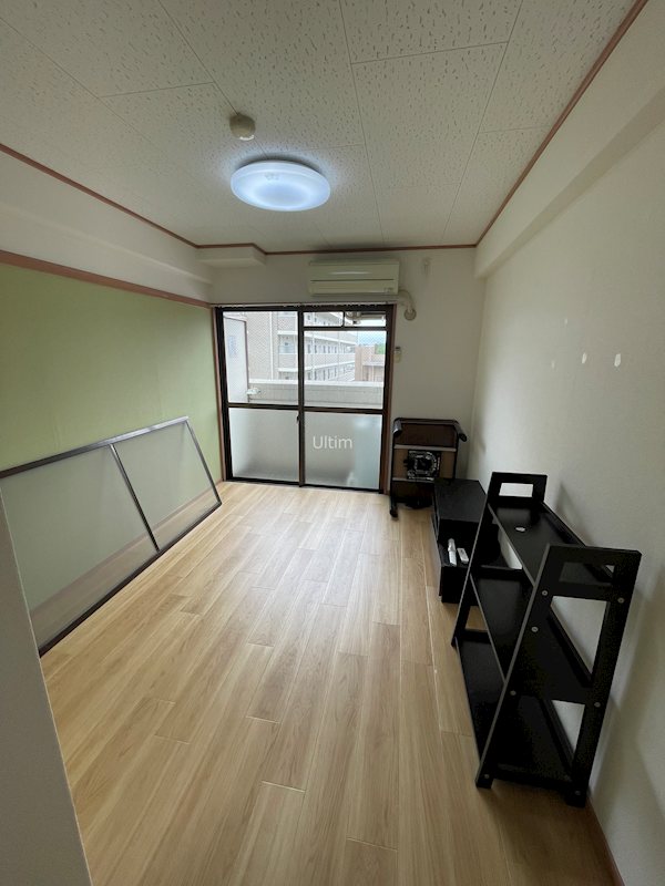 居室・リビング　※同タイプの他のお部屋です