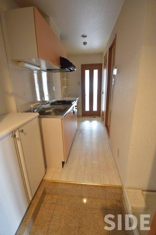 玄関　※別号室参考画像