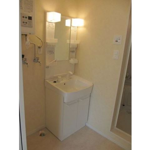 洗面設備　シャンプードレッサー