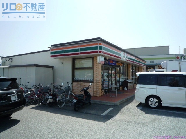 コンビニ　セブンイレブン伊丹森本3丁目店（コンビニ）まで759m