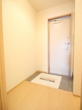 玄関　施工イメージです。