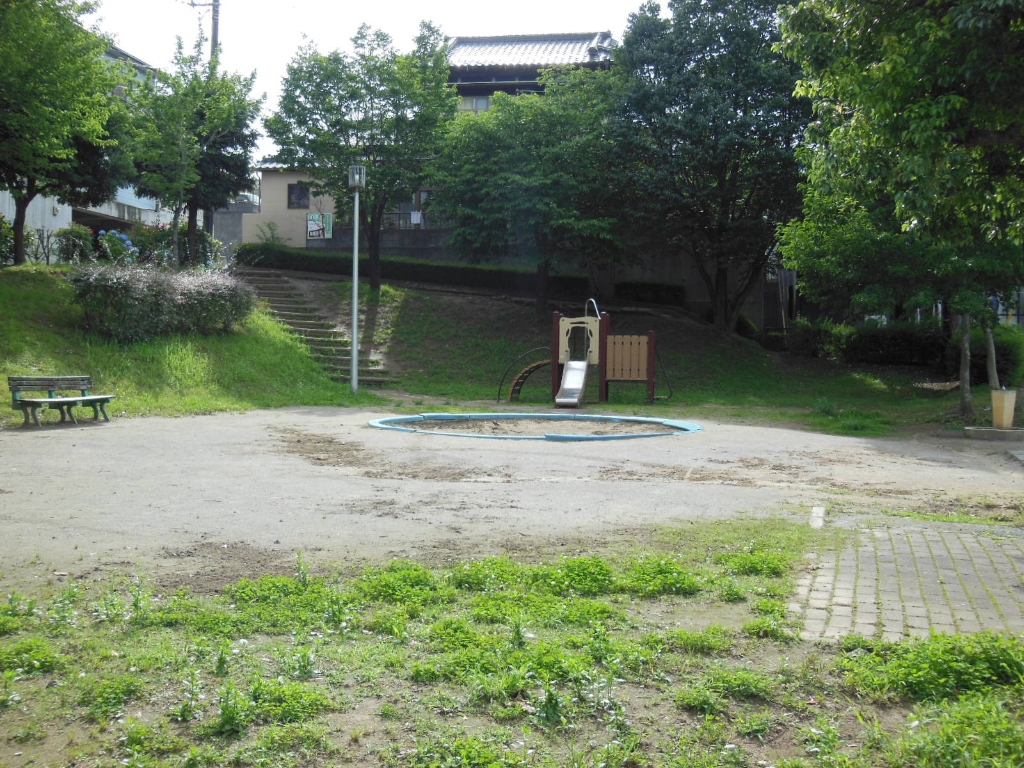 公園　馬橋公園（公園）まで715m